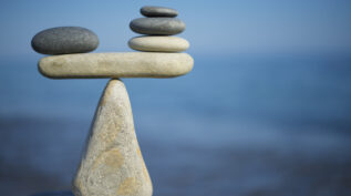 石头平衡;平衡